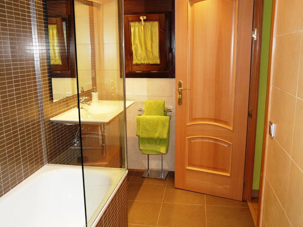 Apartamento Turistico Guara Casa Castro Barbastro Dış mekan fotoğraf