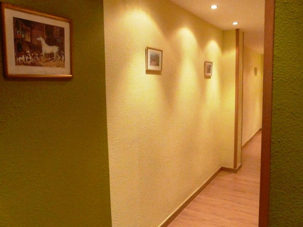 Apartamento Turistico Guara Casa Castro Barbastro Dış mekan fotoğraf