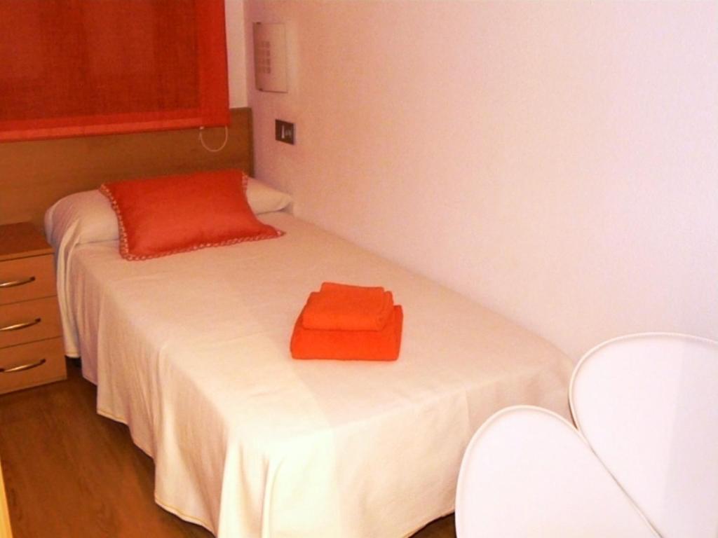 Apartamento Turistico Guara Casa Castro Barbastro Oda fotoğraf